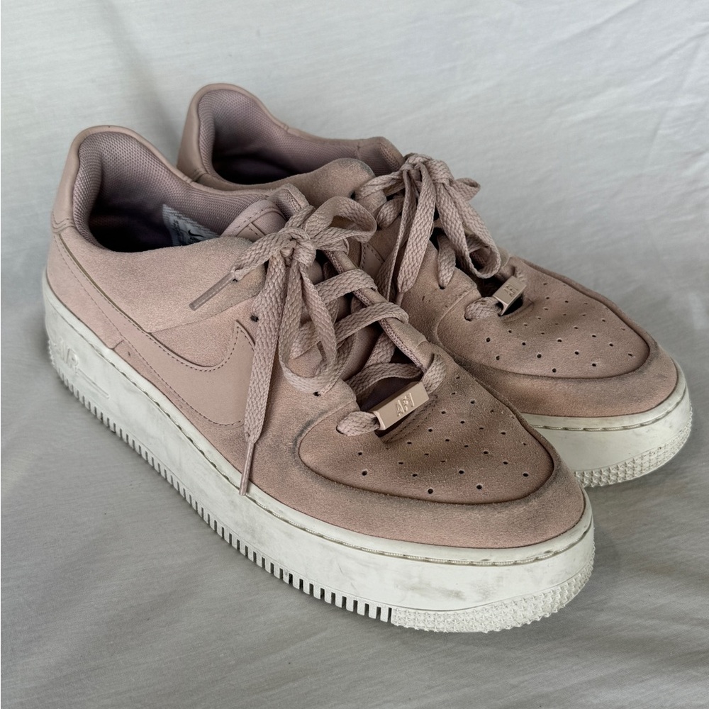Light pink Nike Air Force 1